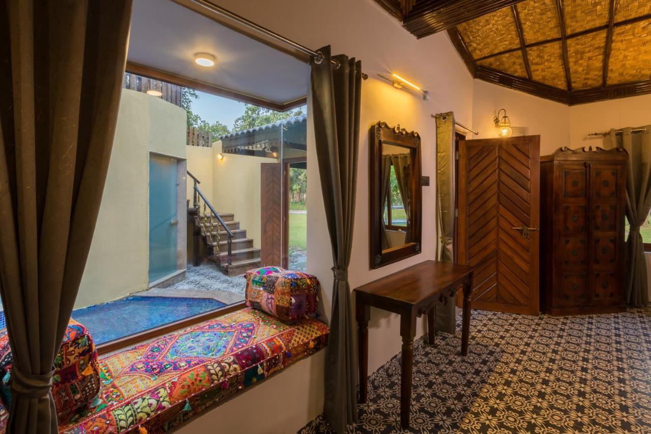 Sterling Padam Pench Hotel Khawasa Ngoại thất bức ảnh