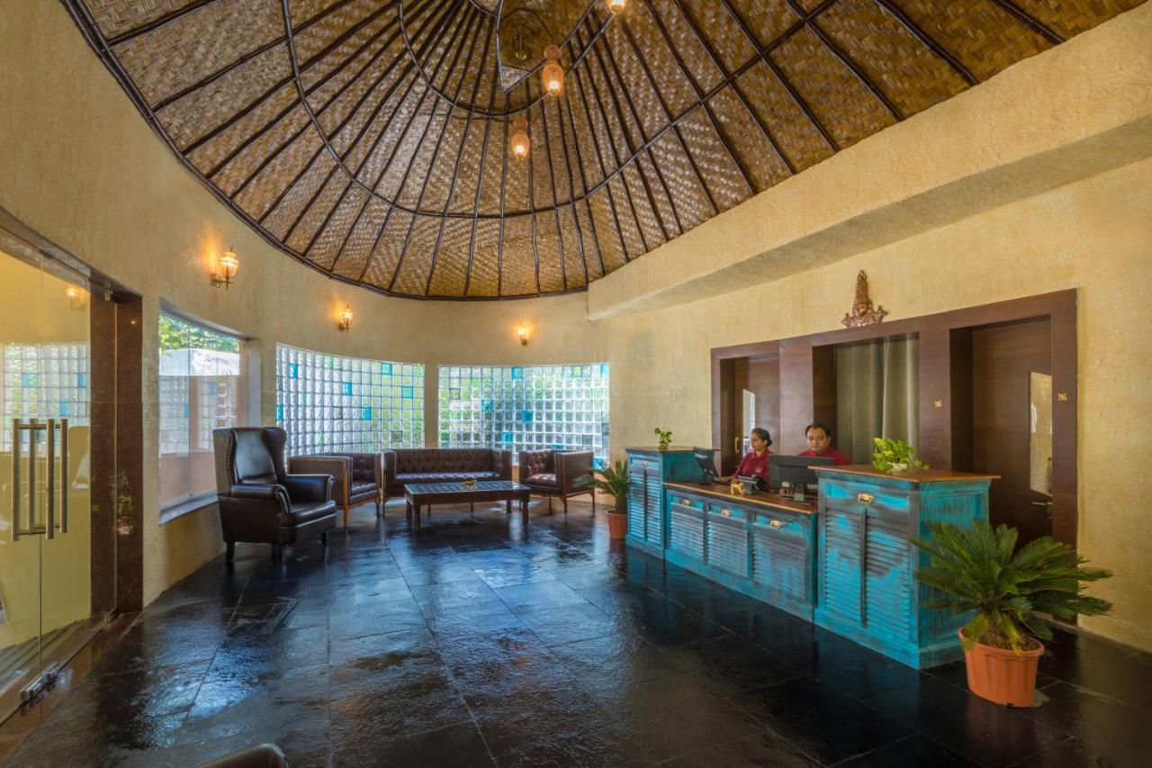 Sterling Padam Pench Hotel Khawasa Ngoại thất bức ảnh