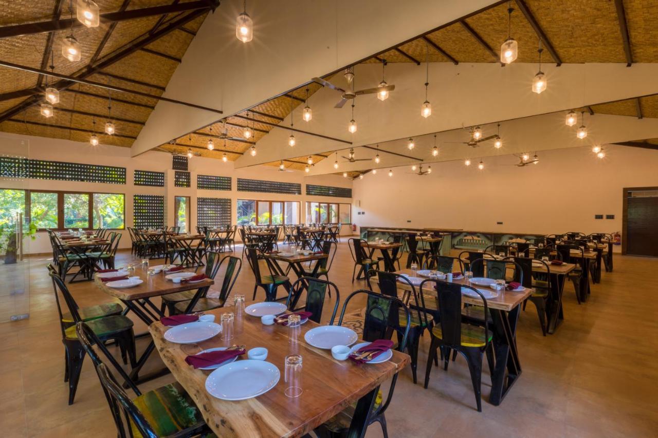 Sterling Padam Pench Hotel Khawasa Ngoại thất bức ảnh