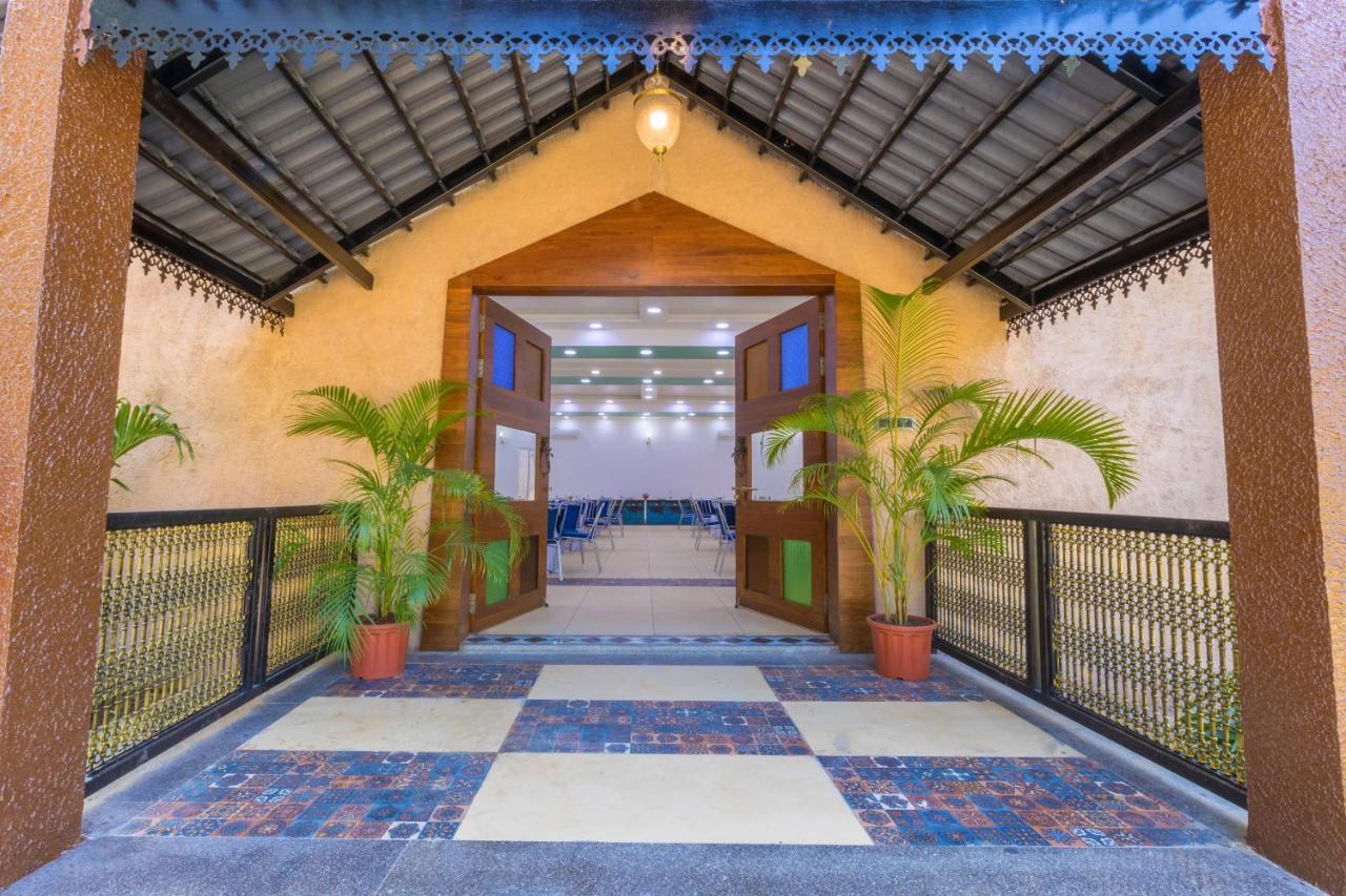 Sterling Padam Pench Hotel Khawasa Ngoại thất bức ảnh