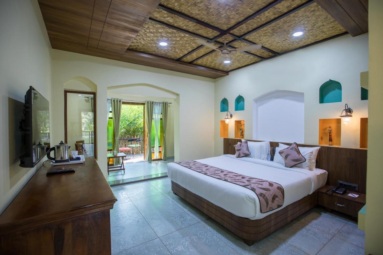 Sterling Padam Pench Hotel Khawasa Ngoại thất bức ảnh