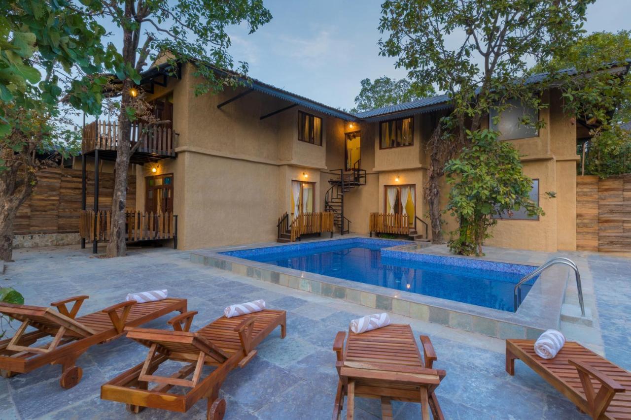 Sterling Padam Pench Hotel Khawasa Ngoại thất bức ảnh