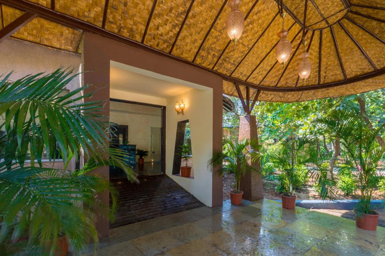 Sterling Padam Pench Hotel Khawasa Ngoại thất bức ảnh